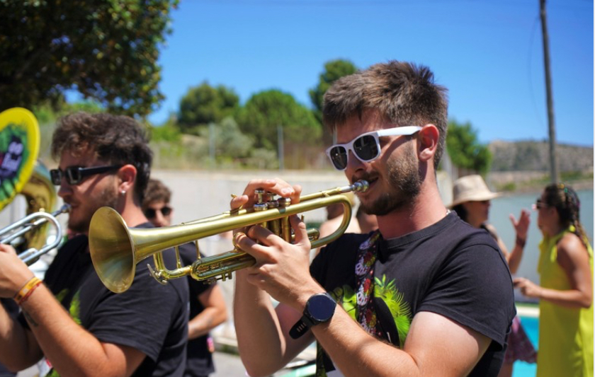 Media 15 de Baloo's Band